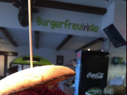 Photo: Burgerfreunde